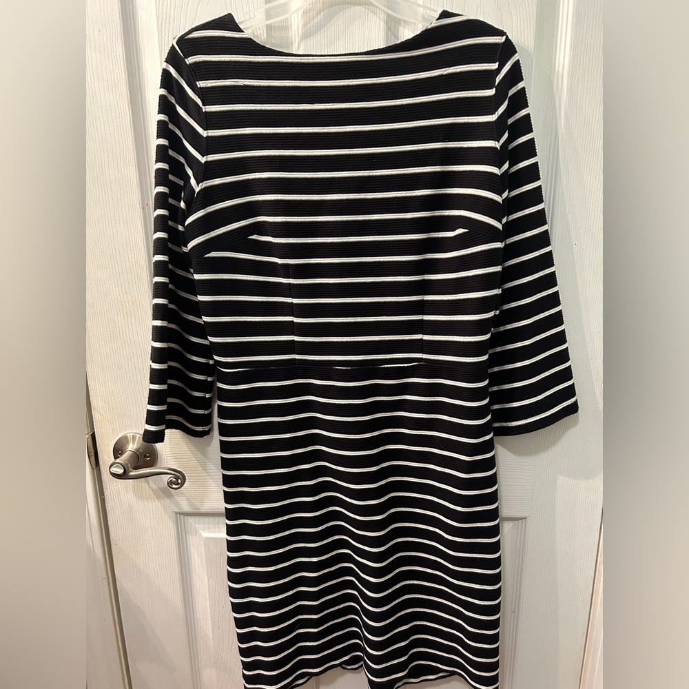 Old Navy Black and White Striped Dress